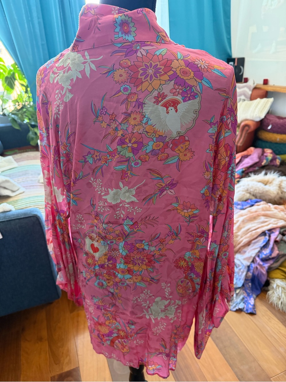 Spell Pink Floral Satin Robe - Picture 2 of 2